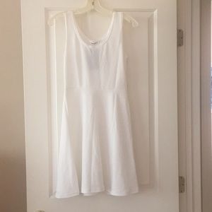 Cute white dress - brand new!!